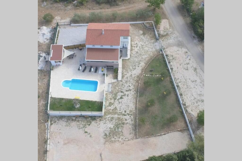 Kuca Za Odmor M&J Villa Benkovac Buitenkant foto