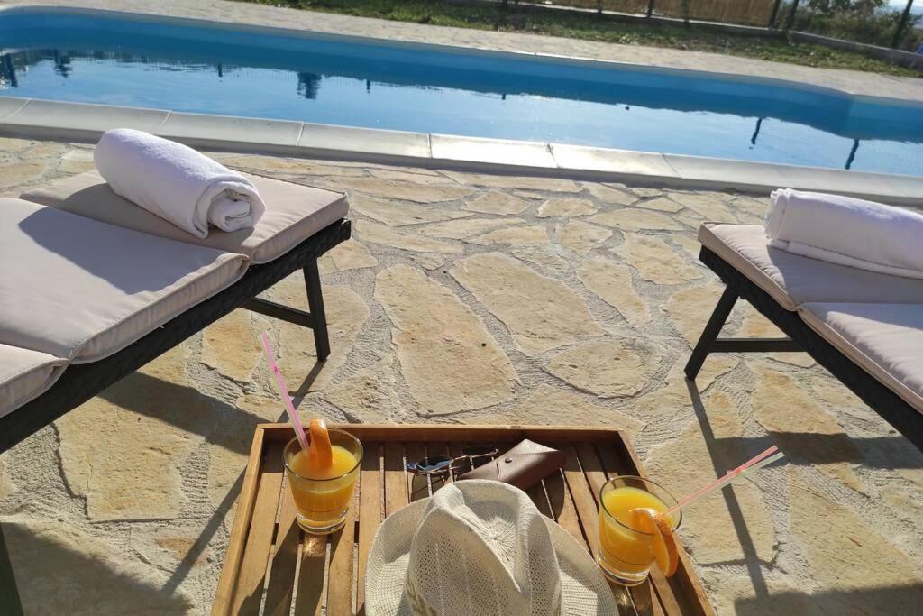 Kuca Za Odmor M&J Villa Benkovac Buitenkant foto